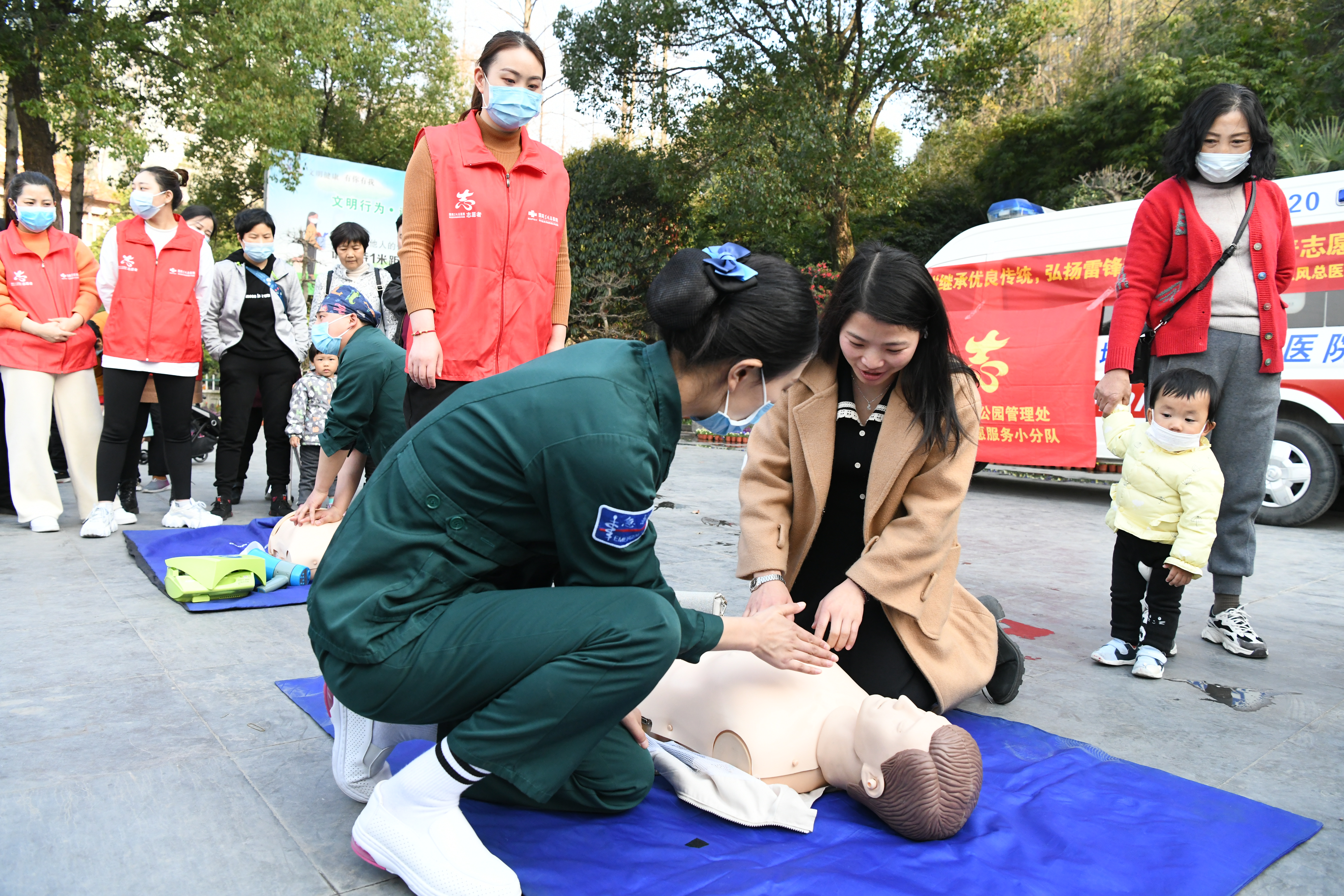 3、群眾參與體驗(yàn) (2)